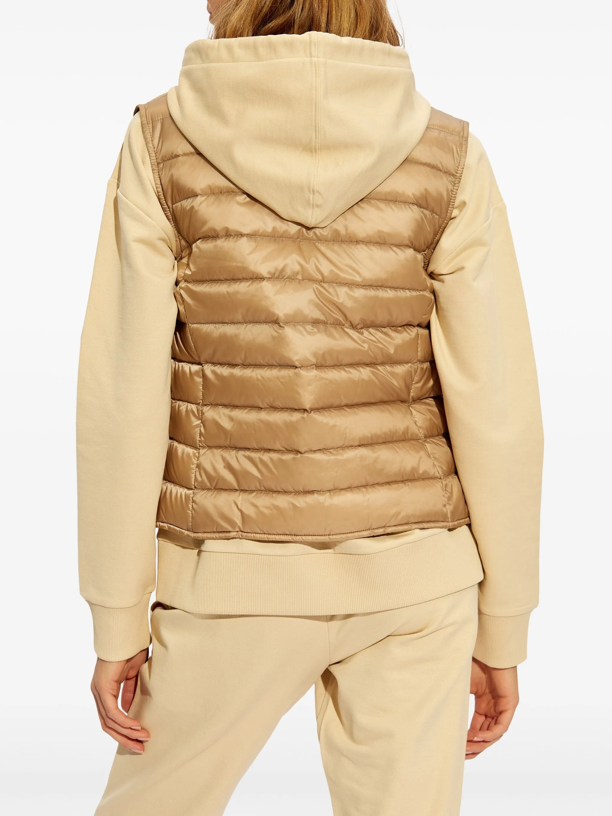 Liane mock neck logo patch down gilet