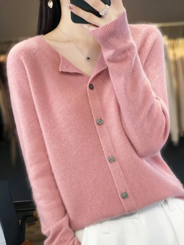 Merino Crew Neck Cardigan - Must-Have