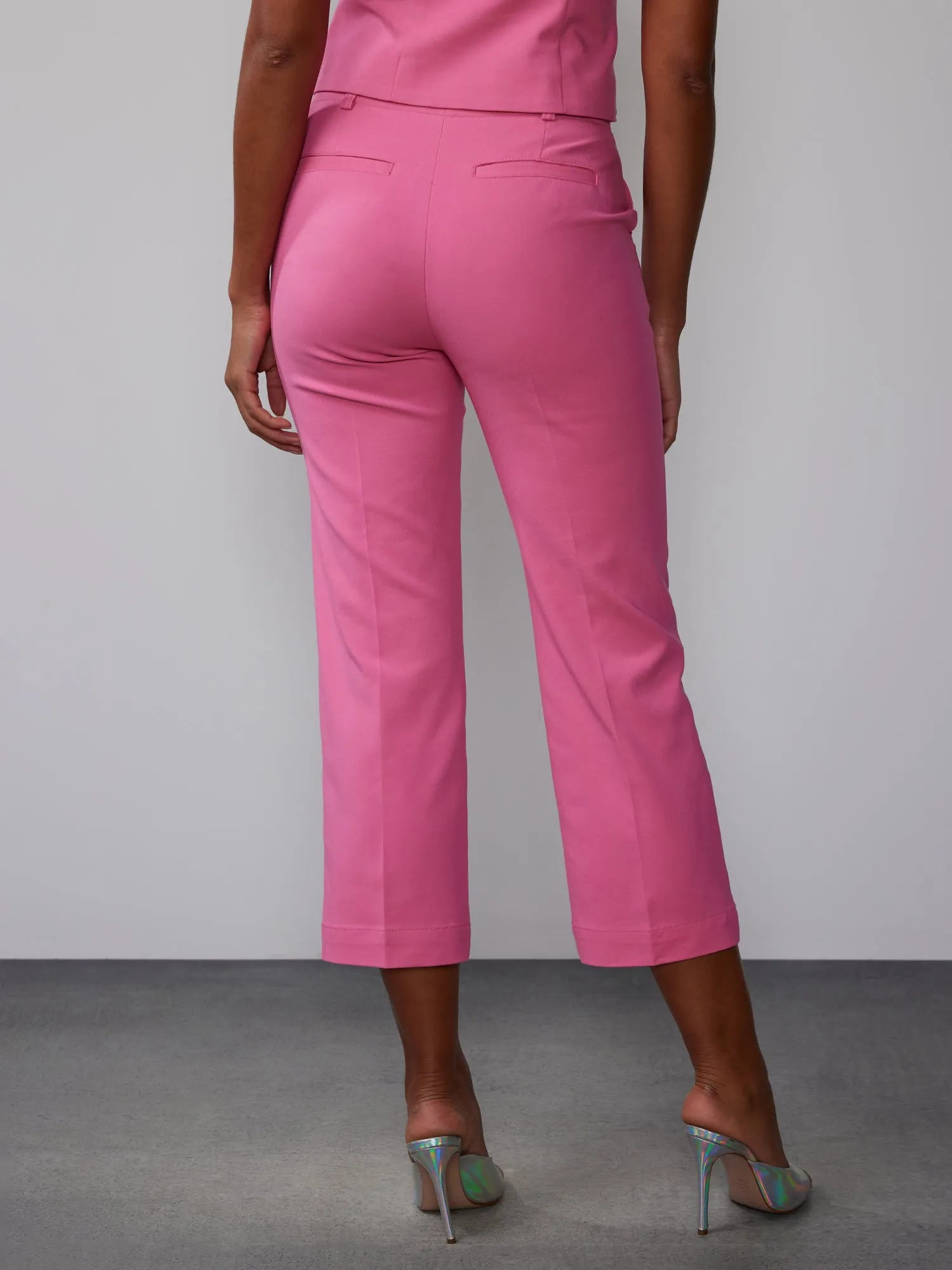 Straight Leg Cropped Pant