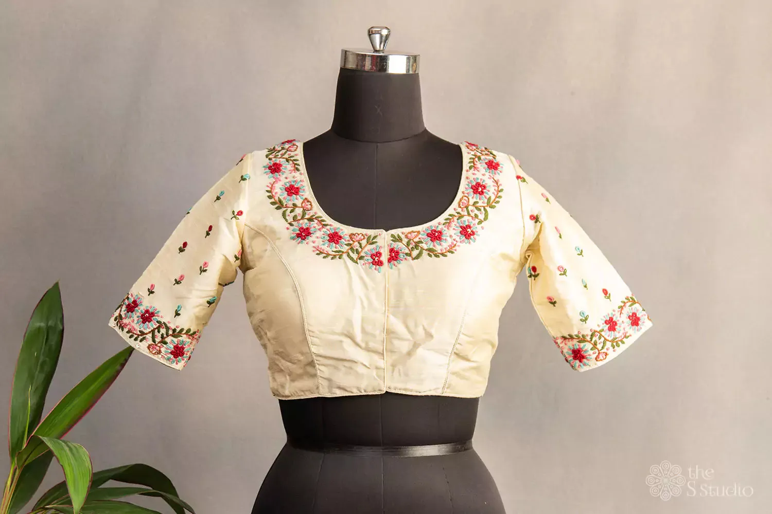 White hand  embroidered raw silk blouse with neck pattern