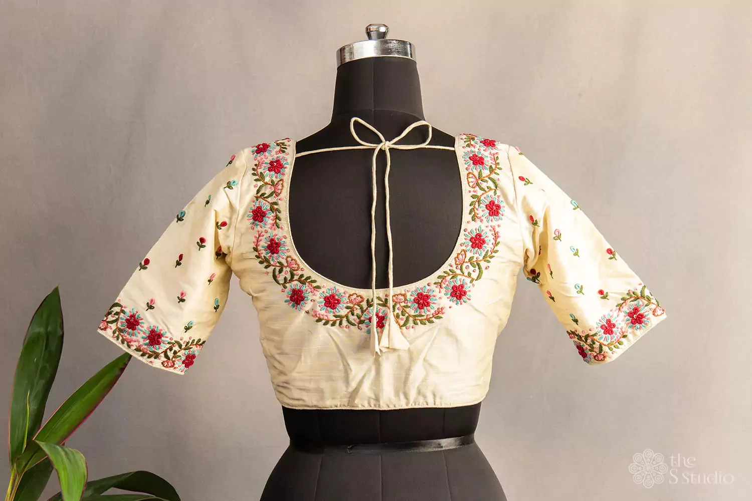 White hand  embroidered raw silk blouse with neck pattern